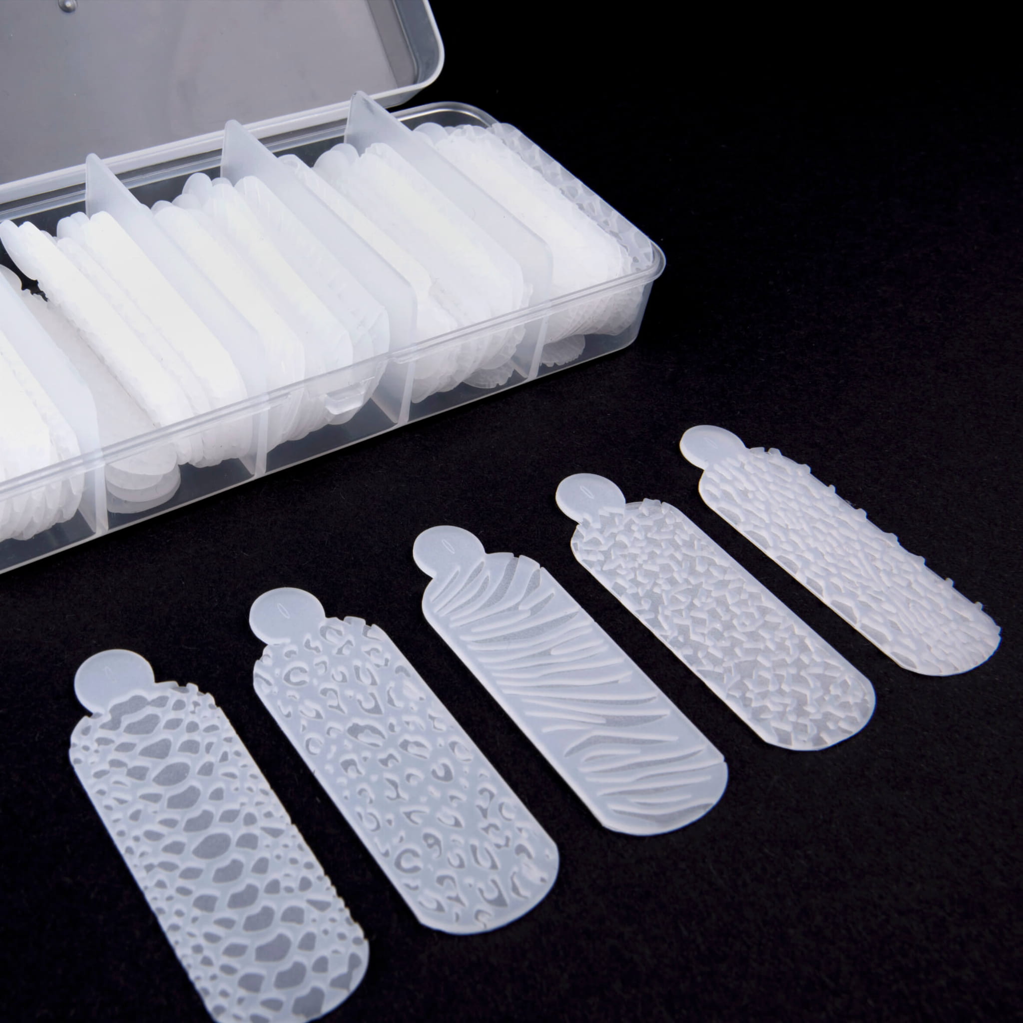 Wild silicone molds - Wild Silicone Molds, 60 pcs chez Rusk Nails