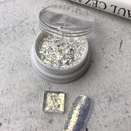 Snow gold flakes - Snow Gold Flakes chez Rusk Nails